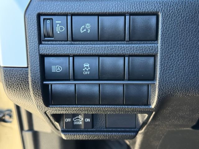 Used 2024 Toyota Tacoma TRD Off-Road image 25