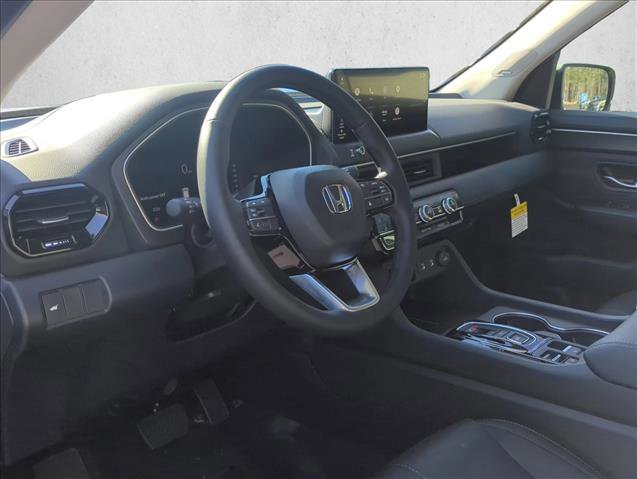 New 2026 Honda Pilot Touring image 3