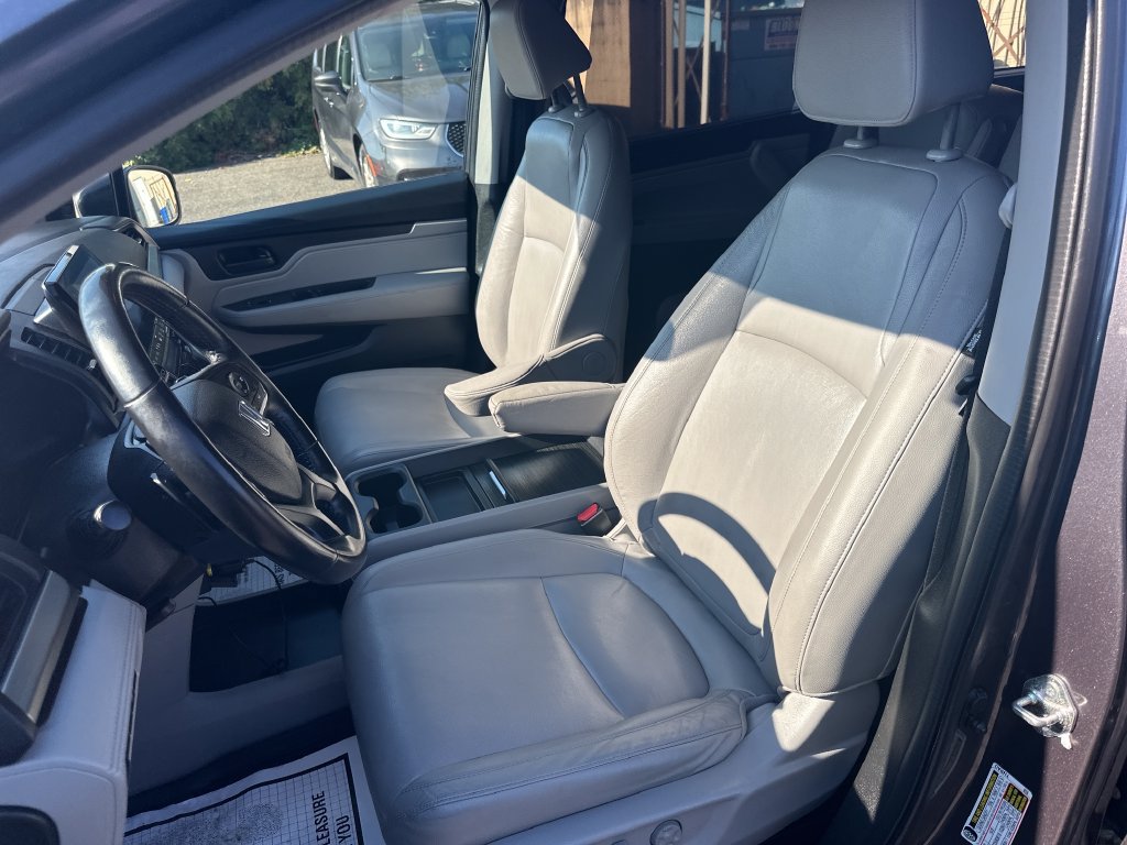 Used 2018 Honda Odyssey EX-L image 13