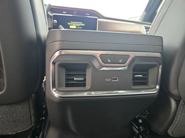 New 2026 GMC Sierra 3500 Denali Ultimate image 15