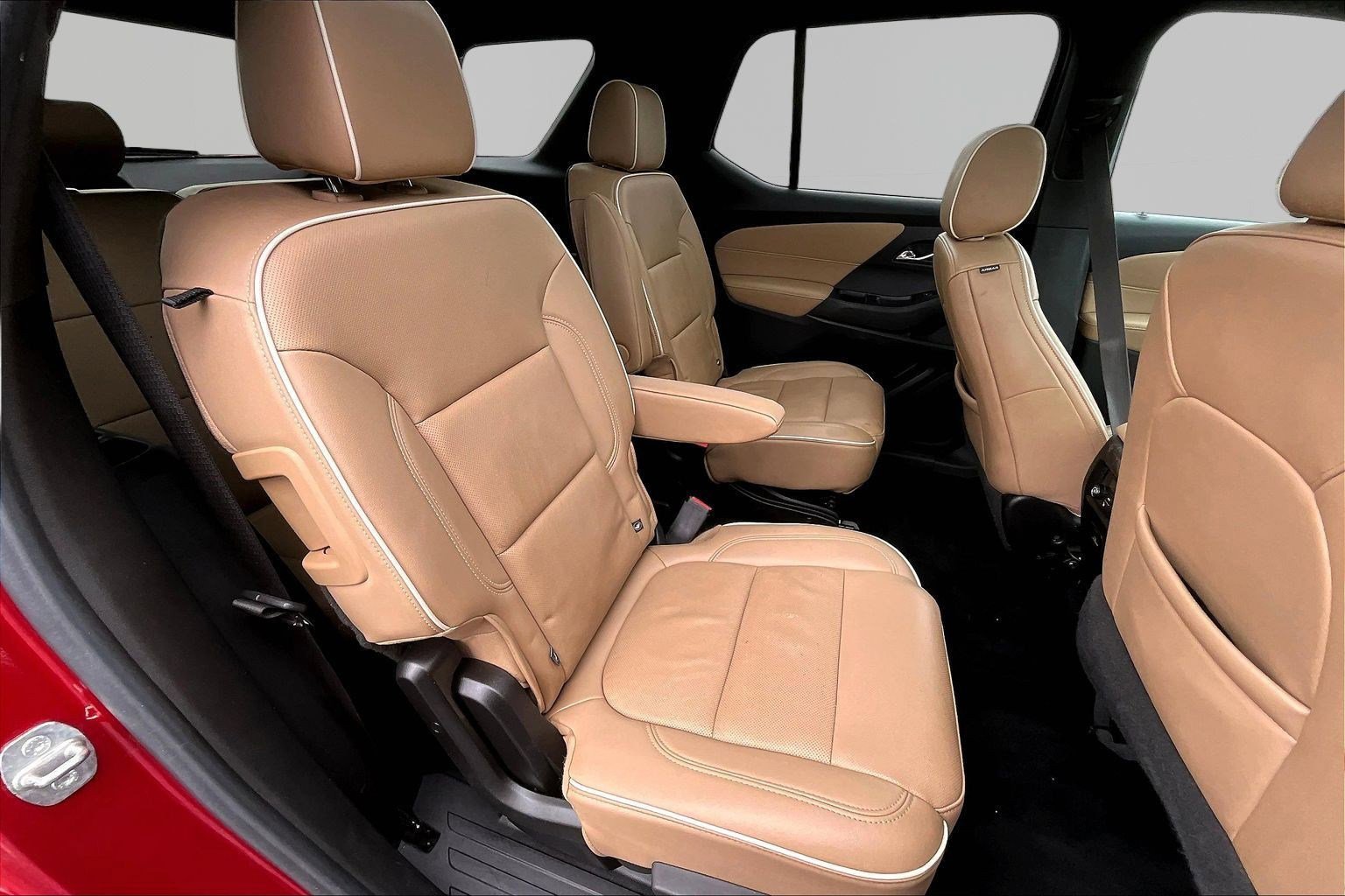 Used 2022 Chevrolet Traverse Premier image 26