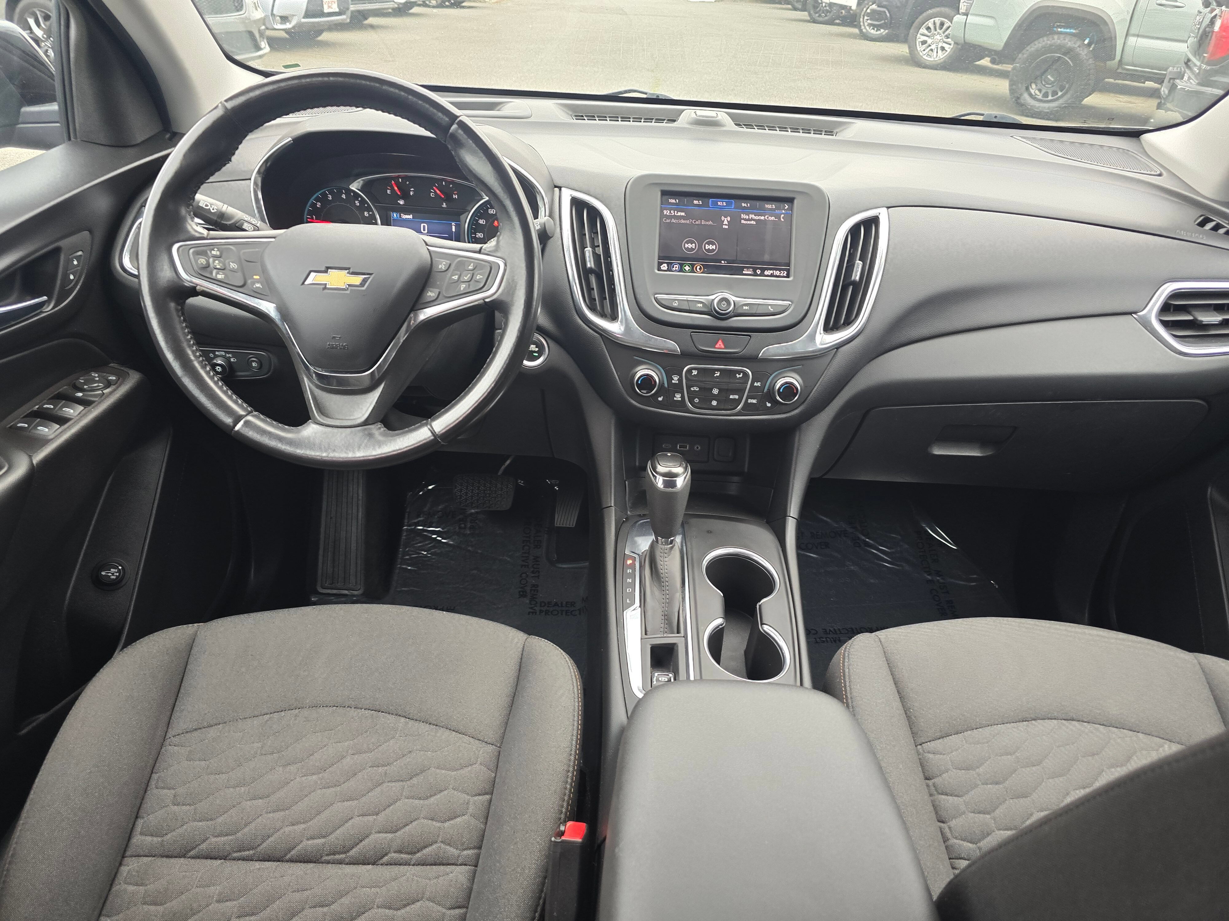Used 2020 Chevrolet Equinox LT FWD image 18