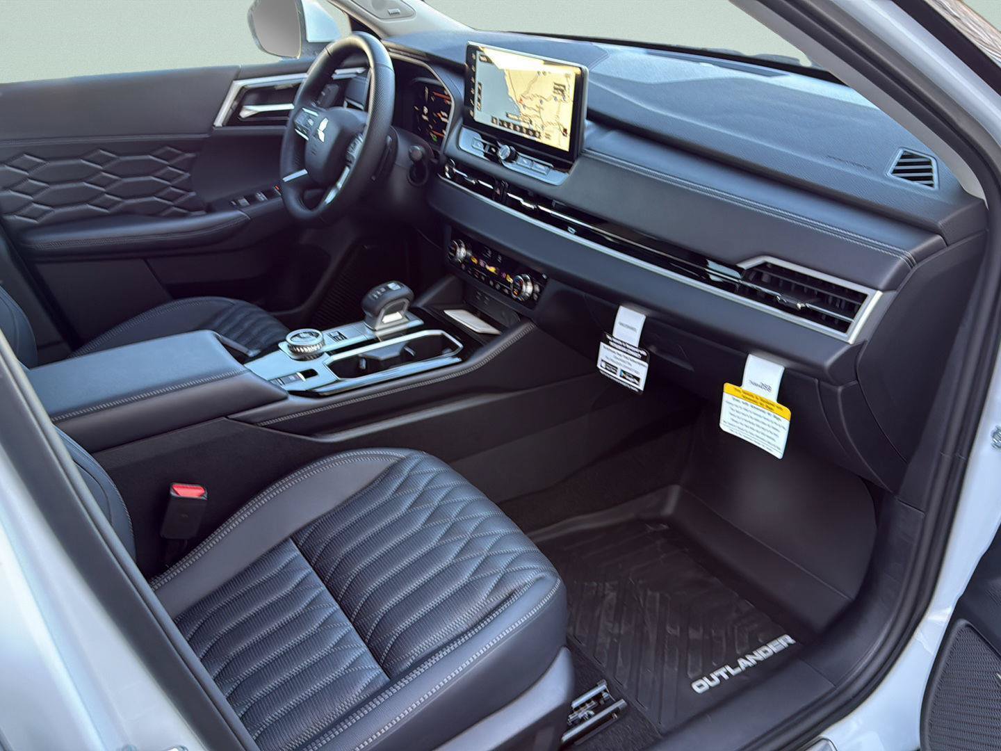 New 2026 Mitsubishi Outlander SEL AWD/4WD image 23