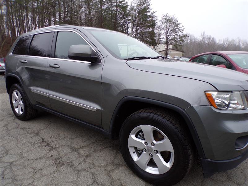 Used 2012 Jeep Grand Cherokee Laredo image 4