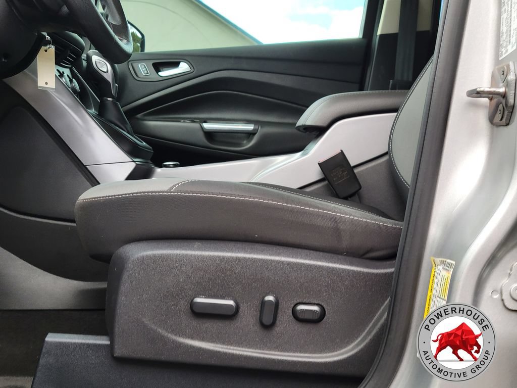 Used 2016 Ford Escape SE FWD image 24