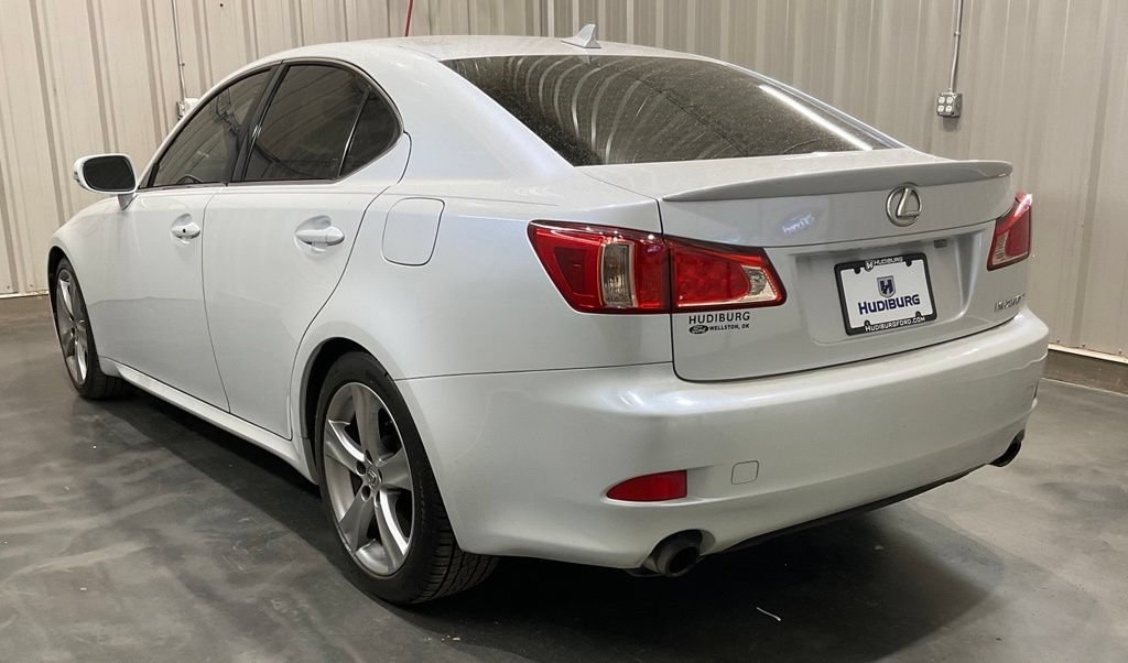 Used 2011 Lexus IS 250 w/ Premium Pkg Value Edition RWD image 20