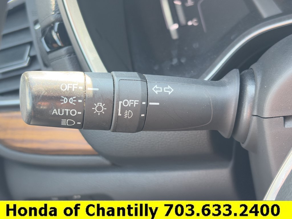 Used 2017 Honda CR-V Touring image 10