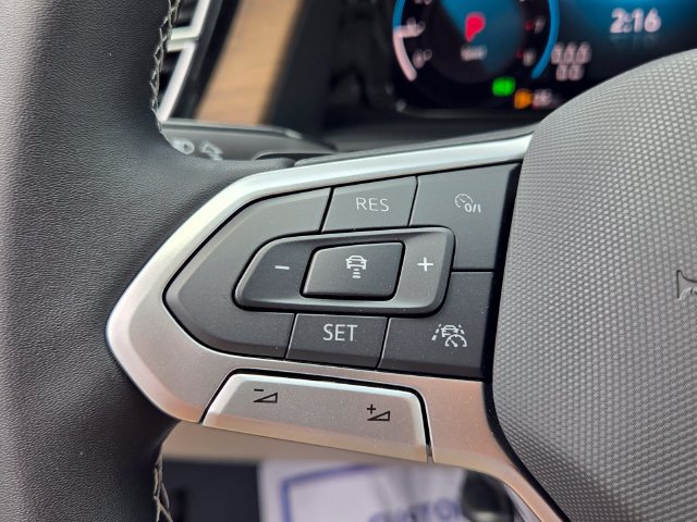 New 2026 Volkswagen Atlas SE FWD image 23
