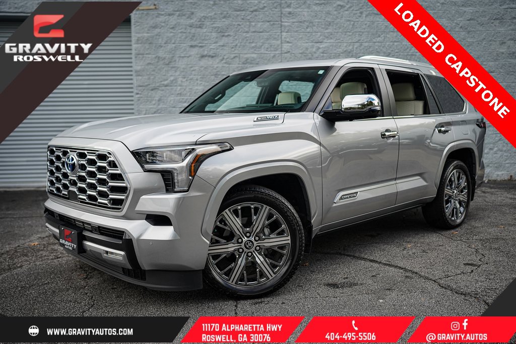 Used 2024 Toyota Sequoia Capstone image 1
