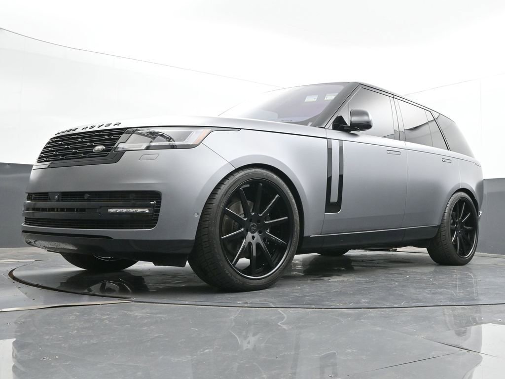 Used 2023 Land Rover Range Rover SE image 43