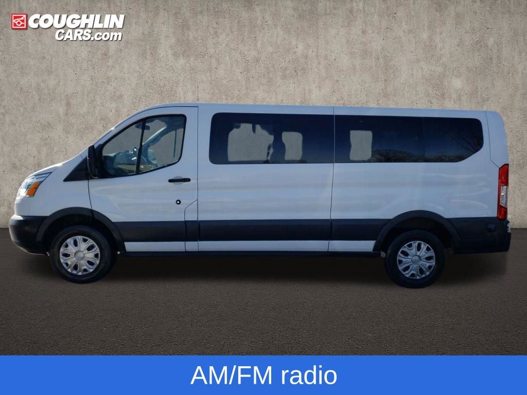 Used 2017 Ford Transit 350 XLT RWD image 5