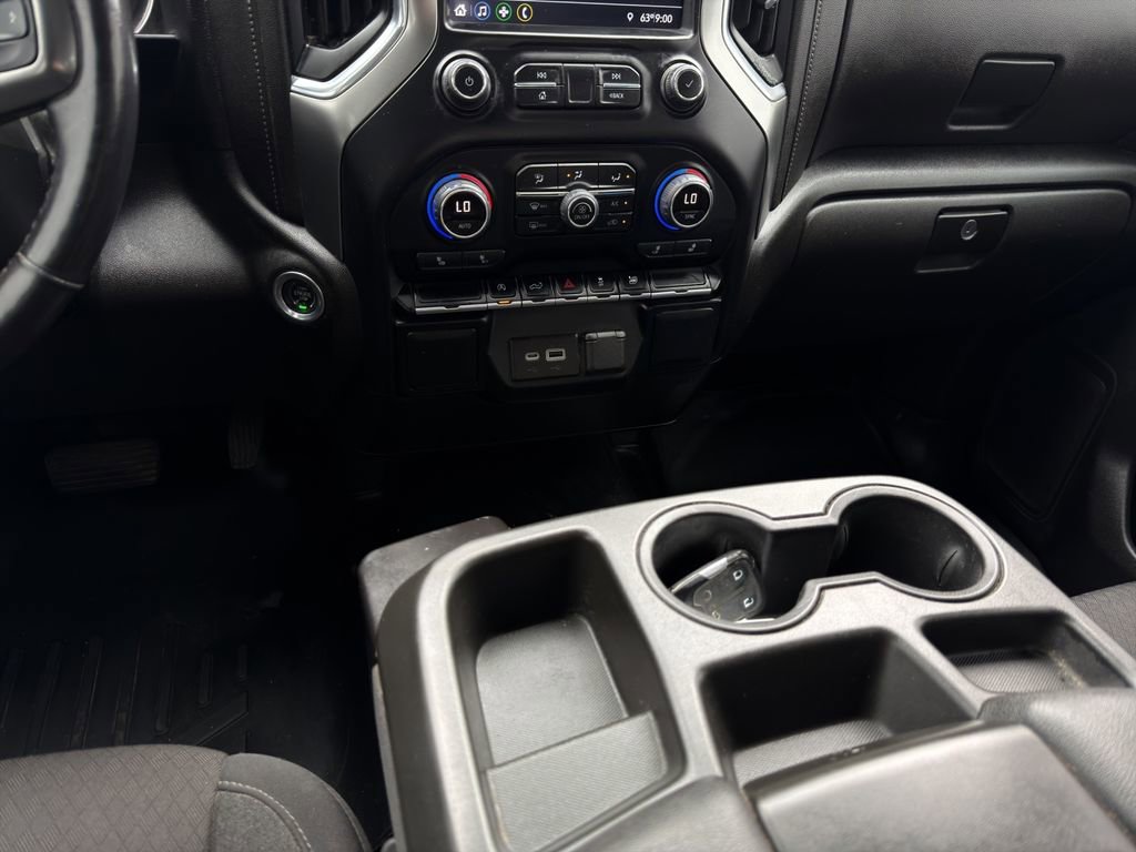 Used 2022 Chevrolet Silverado 1500 LT AWD/4WD image 15