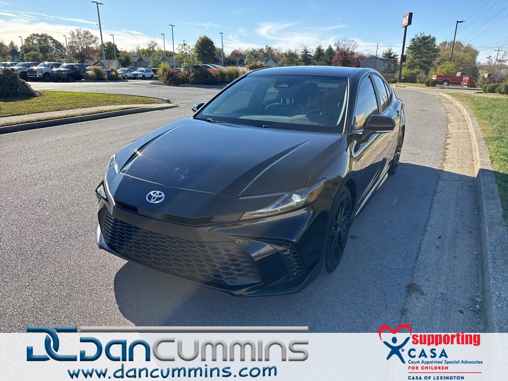 Used 2025 Toyota Camry SE