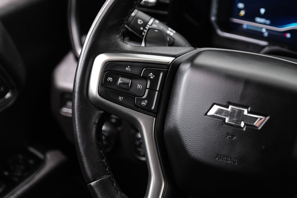 Used 2023 Chevrolet Silverado 1500 RST w/ Redline Edition AWD/4WD image 13