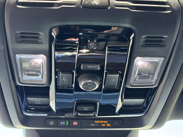 New 2026 Cadillac Escalade Luxury w/ Touring Package AWD/4WD image 23