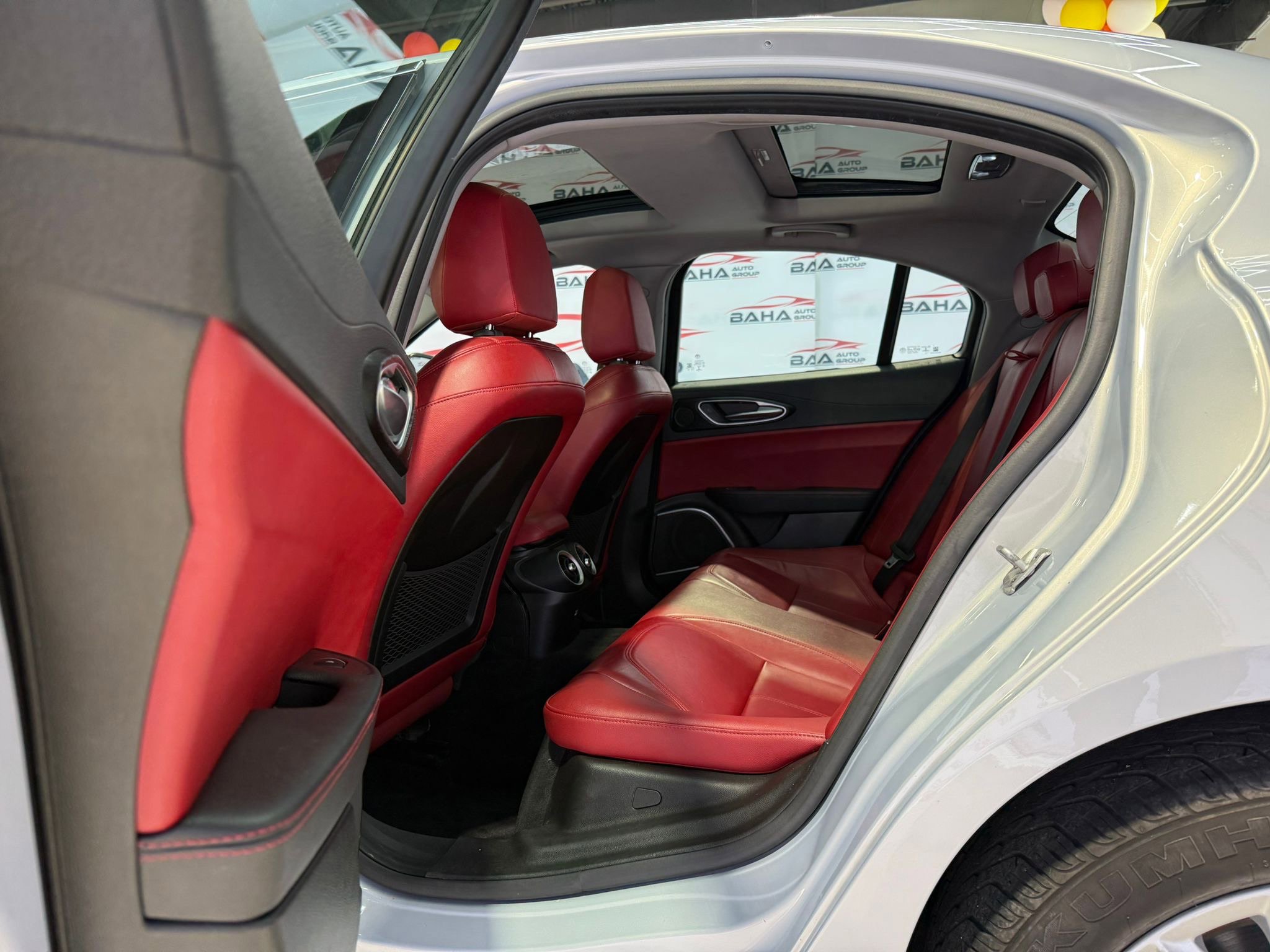 Used 2021 Alfa Romeo Giulia Sprint w/ Sun & Sound Package image 47