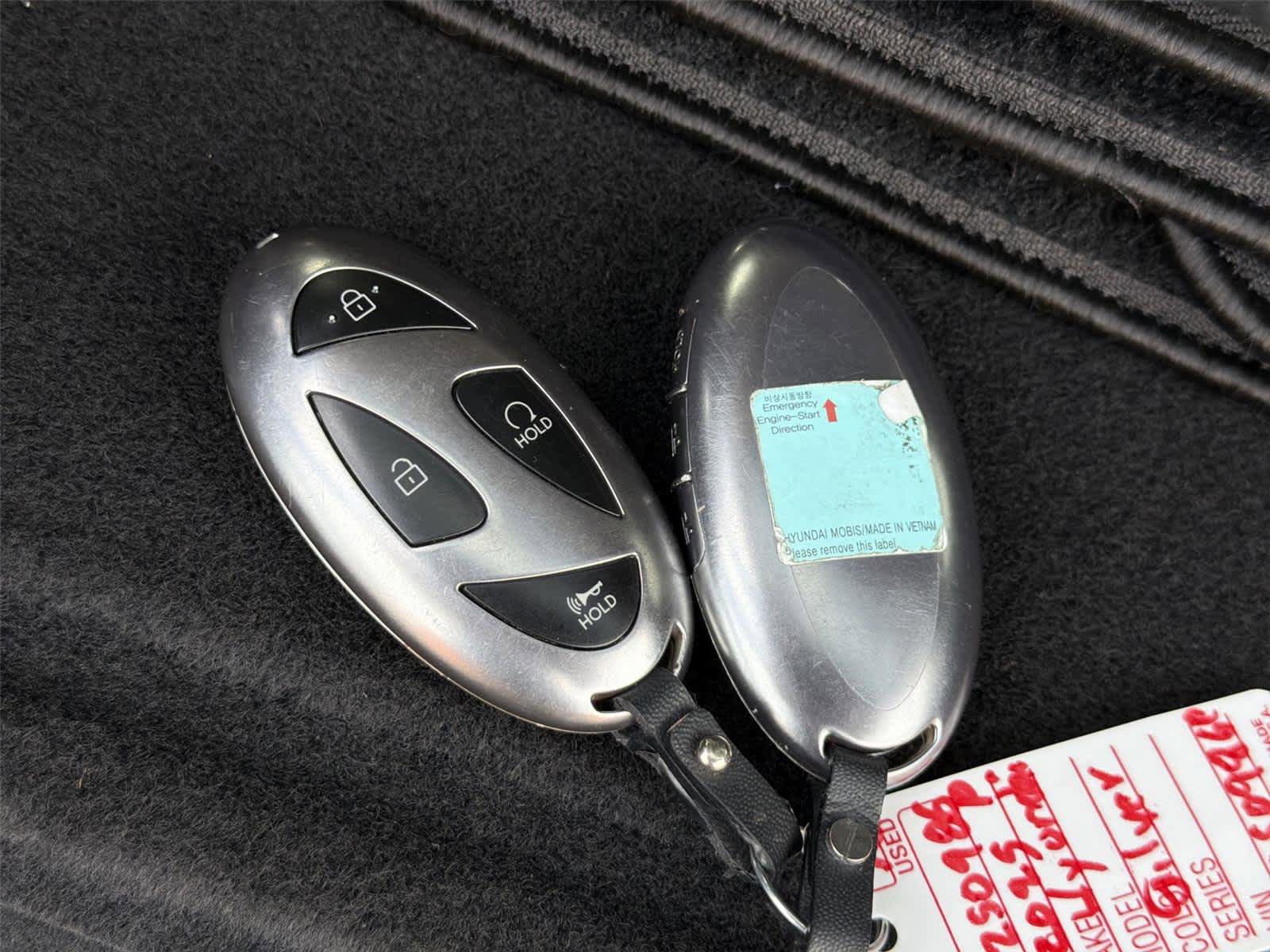 Used 2025 Hyundai Tucson Limited AWD/4WD image 22