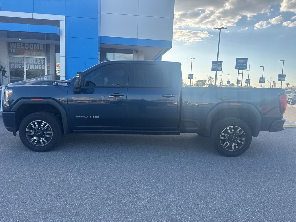 Used 2023 GMC Sierra 2500 AT4 image 4