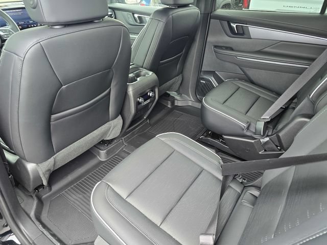 New 2026 Buick Enclave Sport Touring w/ LPO, Floor Liner Package FWD image 11