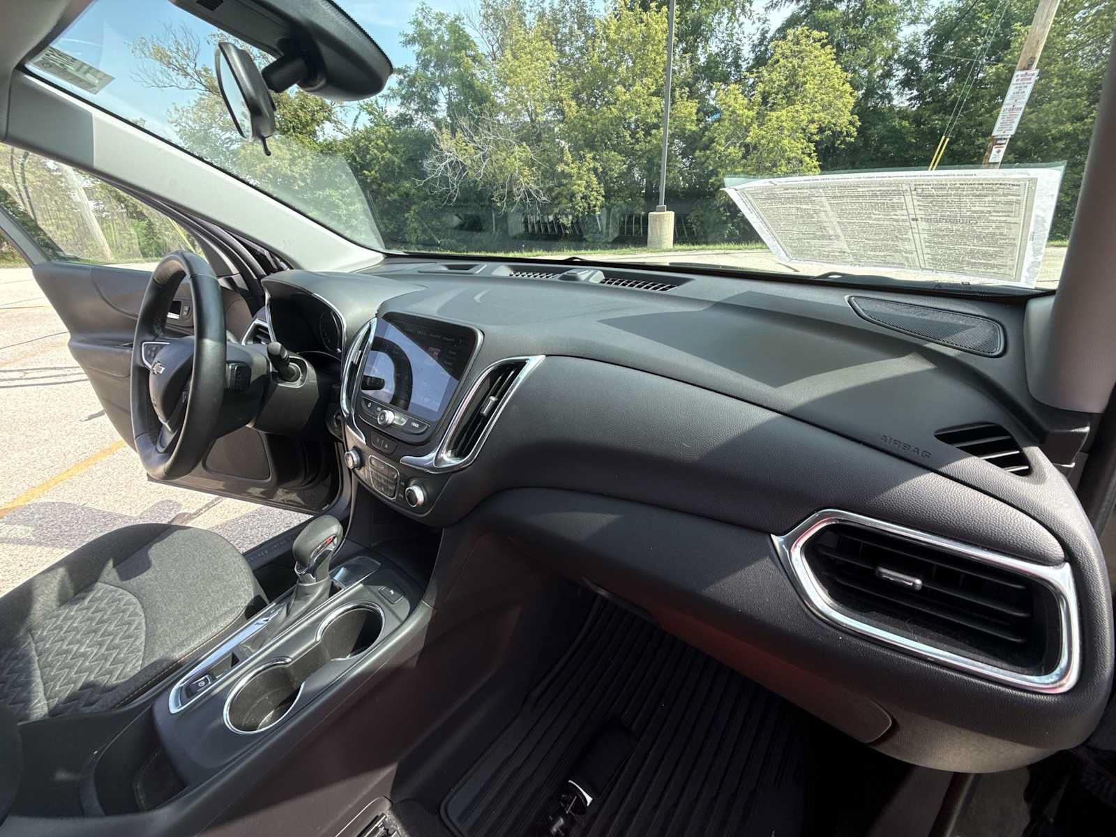 Certified 2024 Chevrolet Equinox LT FWD image 27