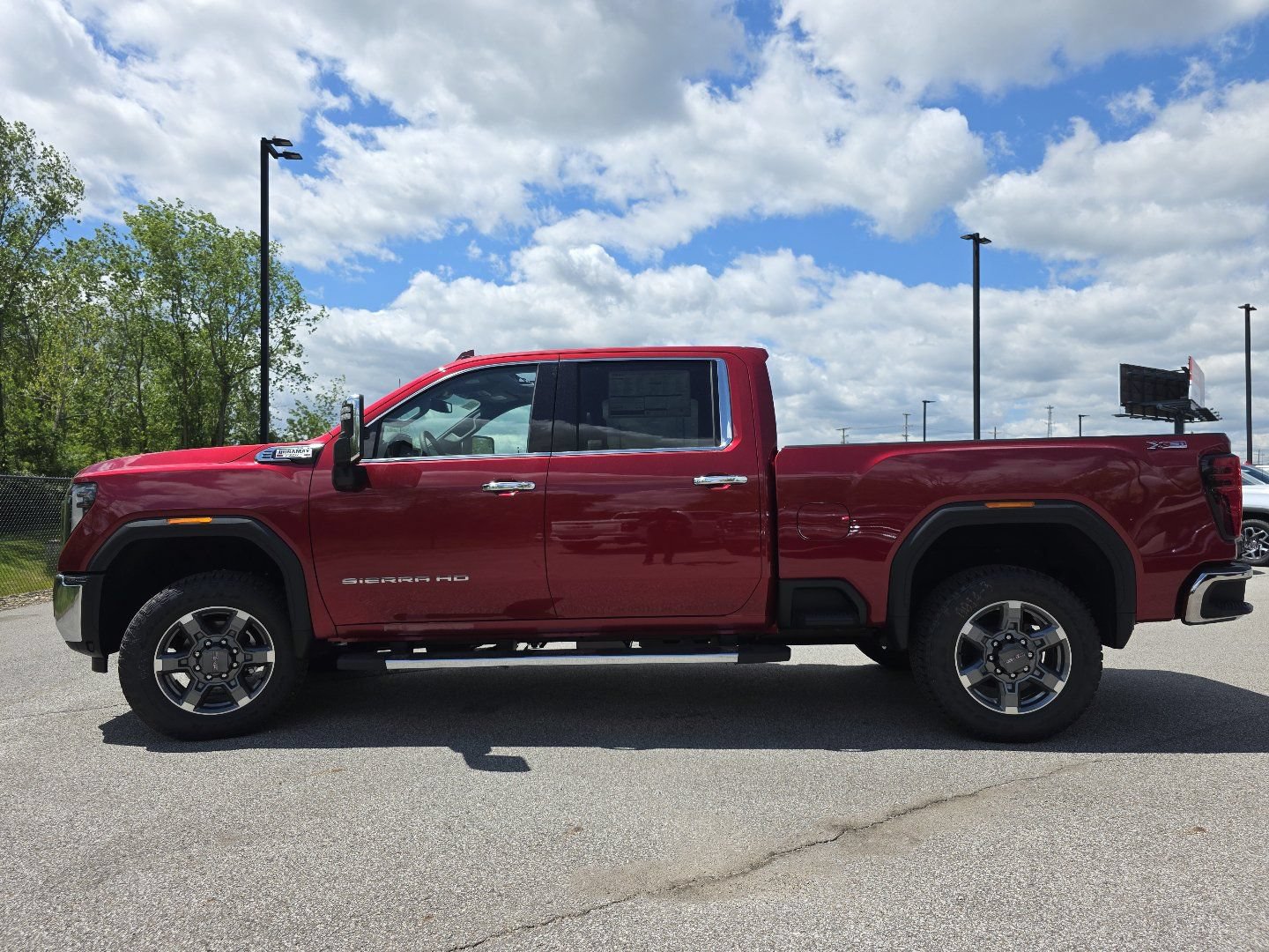 New 2026 GMC Sierra 2500 SLT w/ SLT Premium Package AWD/4WD image 16