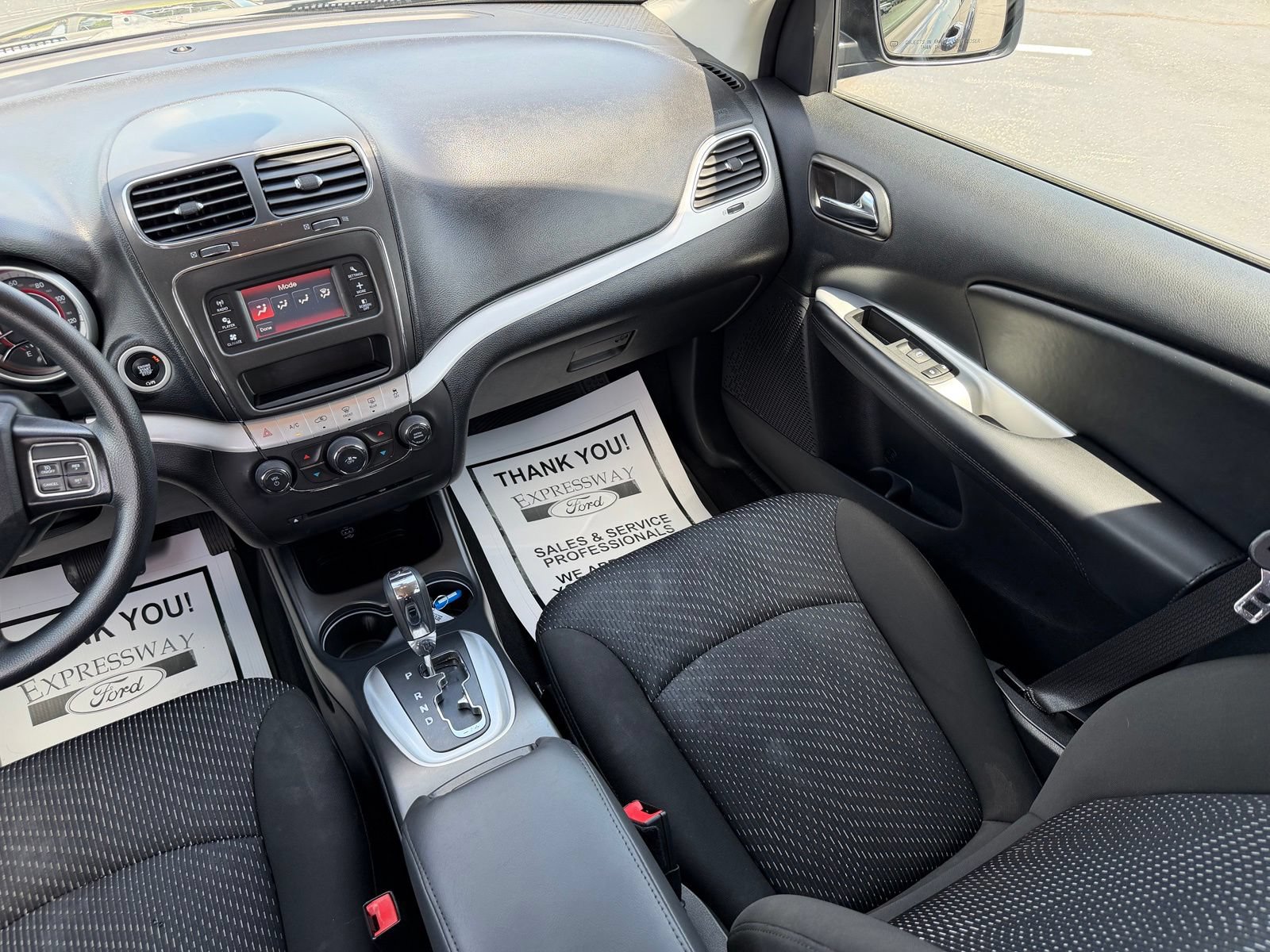 Used 2020 Dodge Journey SE FWD image 17