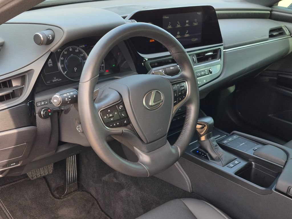Used 2022 Lexus ES 300h w/ Premium Package FWD image 31