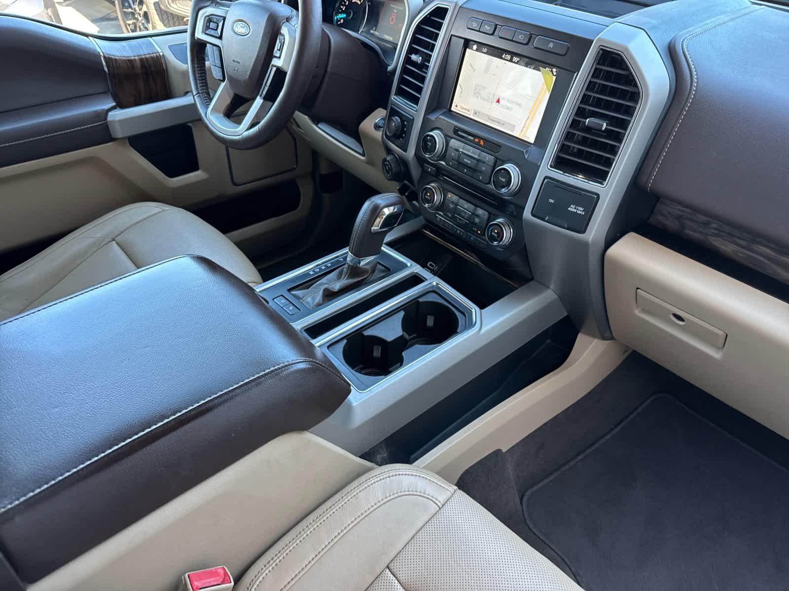 Used 2018 Ford F150 Lariat w/ Equipment Group 502A Luxury AWD/4WD image 15