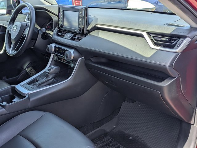 Used 2021 Toyota RAV4 XLE Premium FWD image 21
