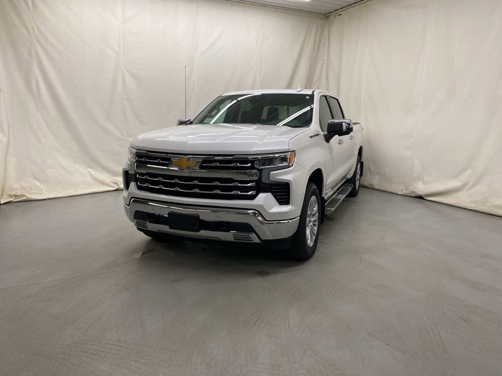 Used 2024 Chevrolet Silverado 1500 LTZ w/ LTZ Premium Package image 2