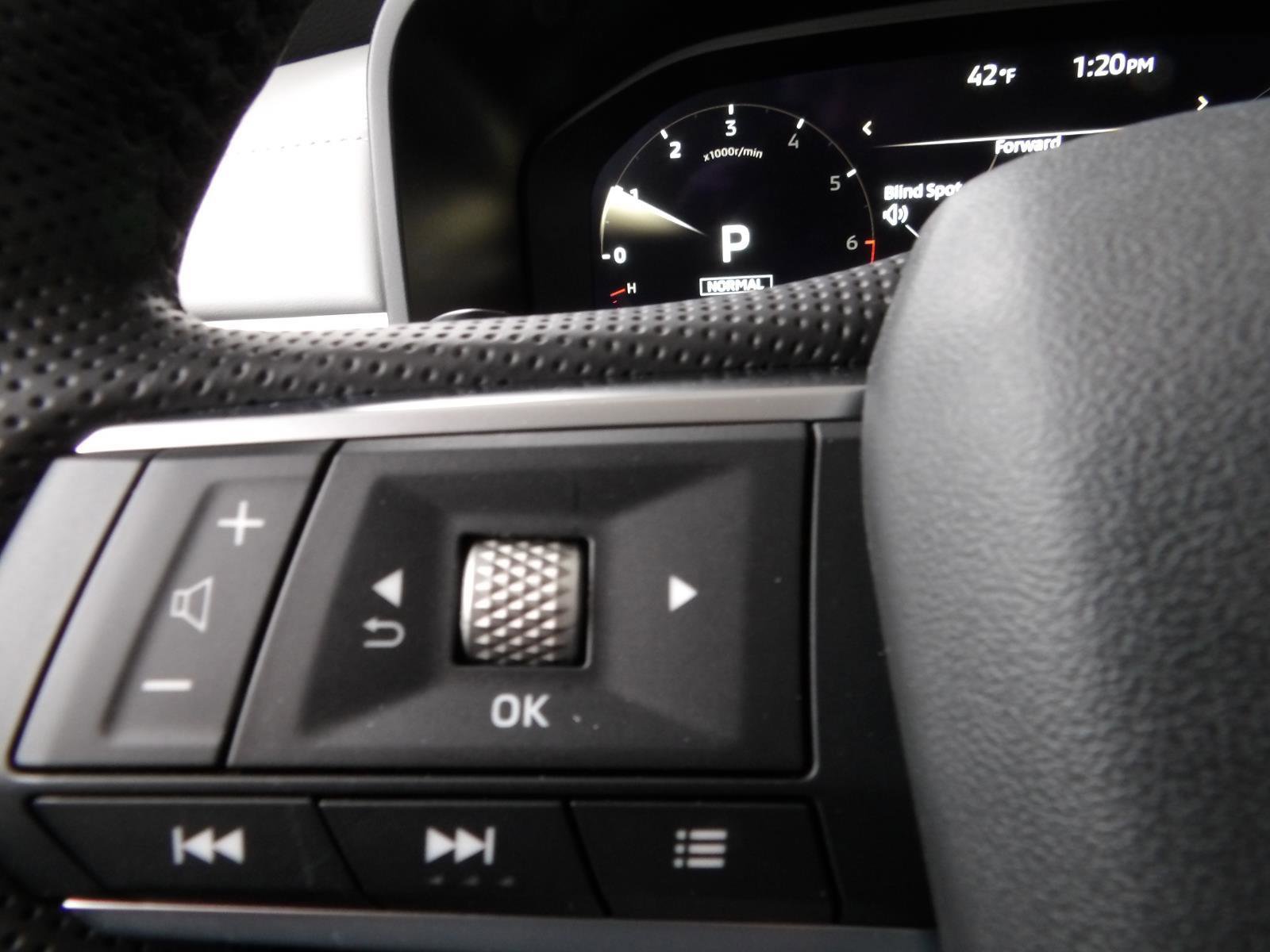 New 2026 Mitsubishi Outlander SE image 32