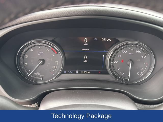 Used 2023 Cadillac XT4 Sport FWD image 9
