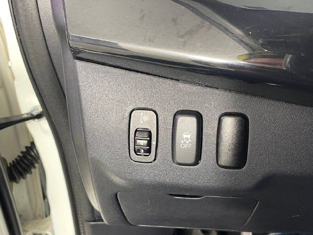 Used 2015 Mitsubishi Lancer Evolution GSR AWD/4WD image 14
