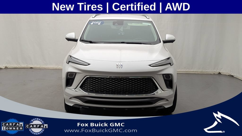 Certified 2024 Buick Encore GX Avenir w/ Avenir Technology Package AWD/4WD image 2