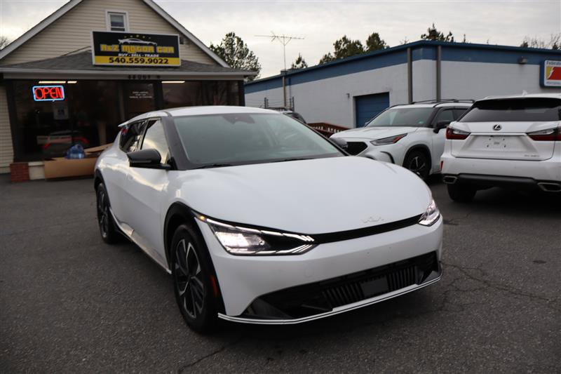 Used 2023 Kia EV6 Wind image 3