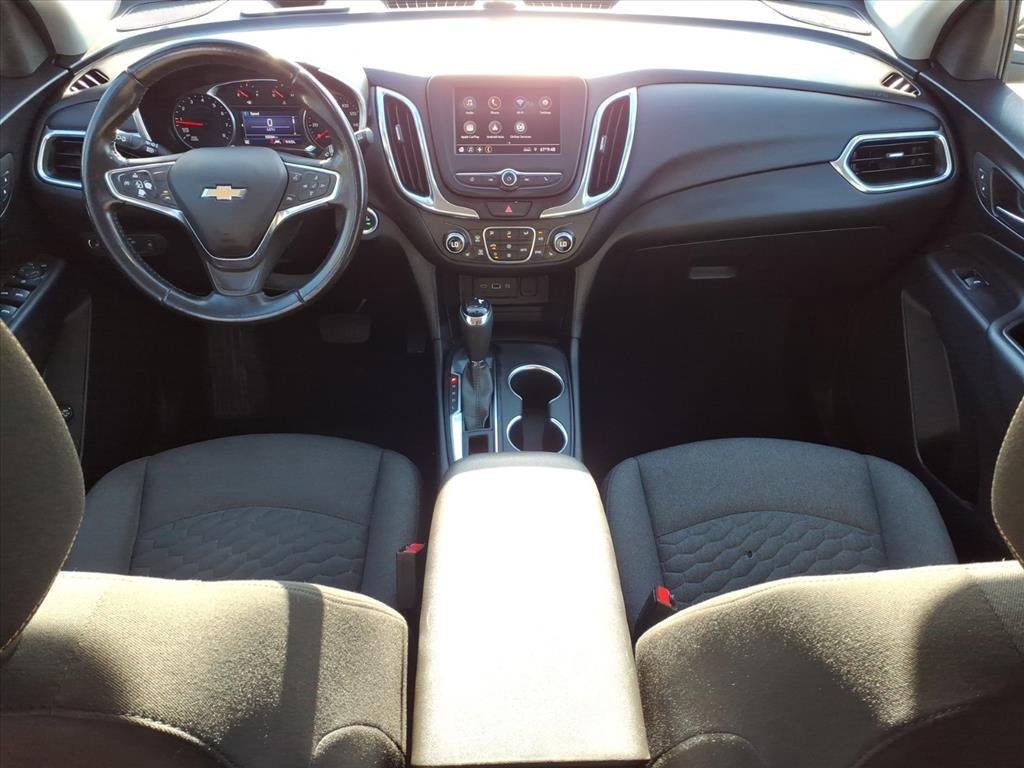 Used 2020 Chevrolet Equinox LT w/ Driver Convenience Package image 13