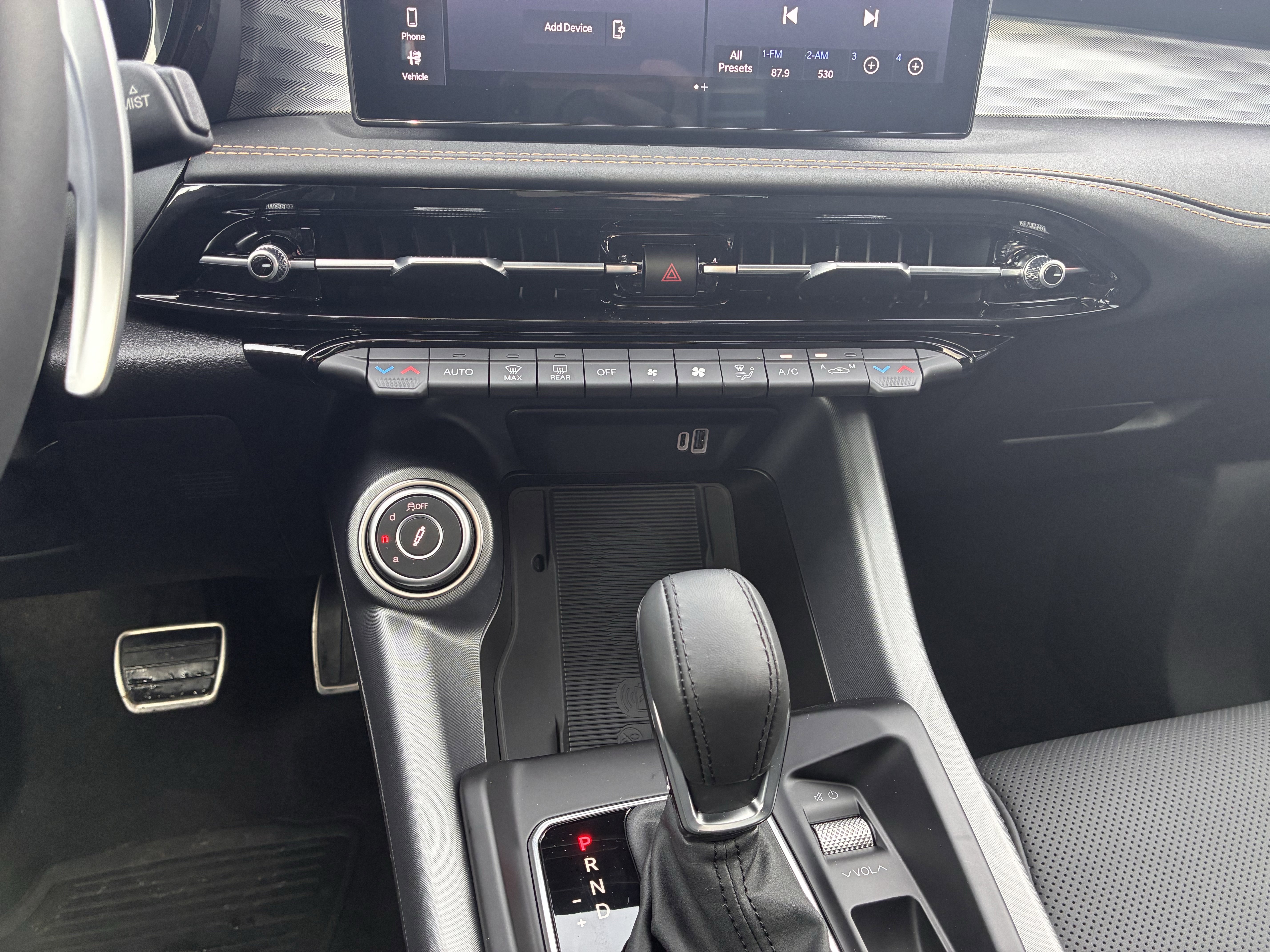 New 2026 Alfa Romeo Tonale Veloce w/ Quick Order Package 23H Volce image 18