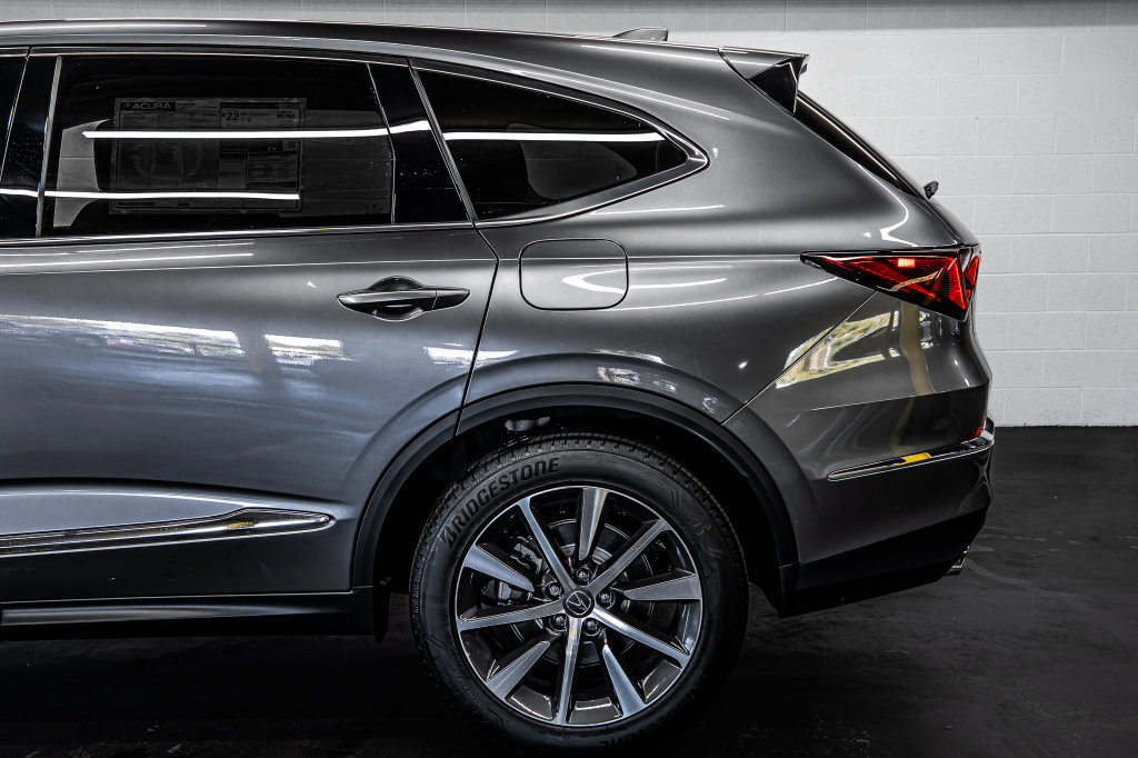 New 2026 Acura MDX w/ Technology Package FWD image 13