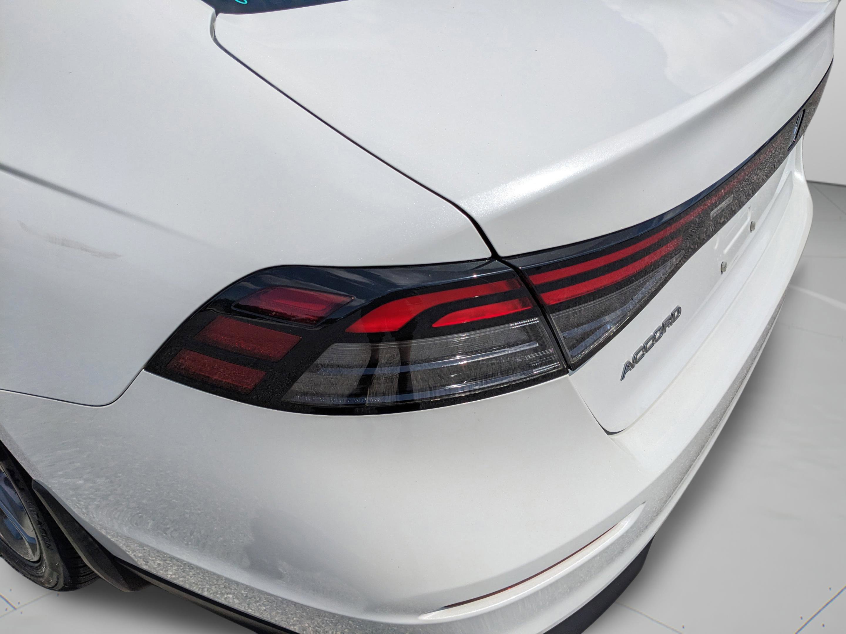 Used 2023 Honda Accord EX image 14