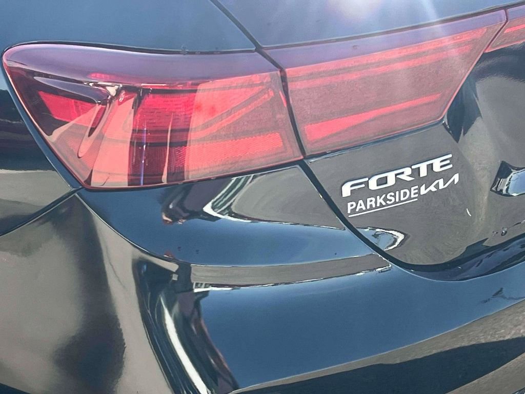 Used 2023 Kia Forte LXS w/ LXS Technology Package image 30