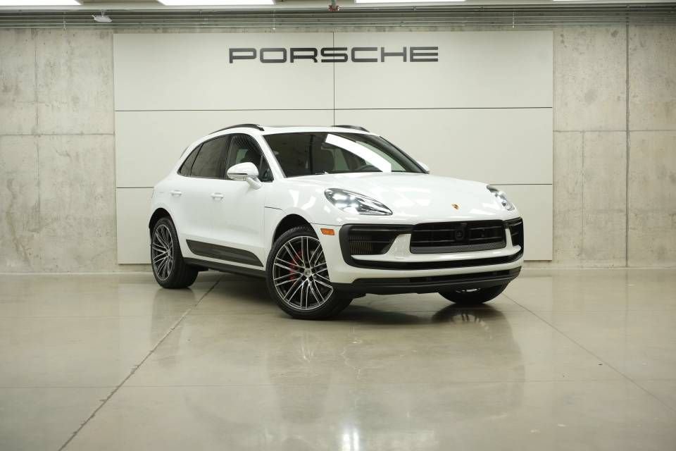 New 2026 Porsche Macan S AWD/4WD image 9