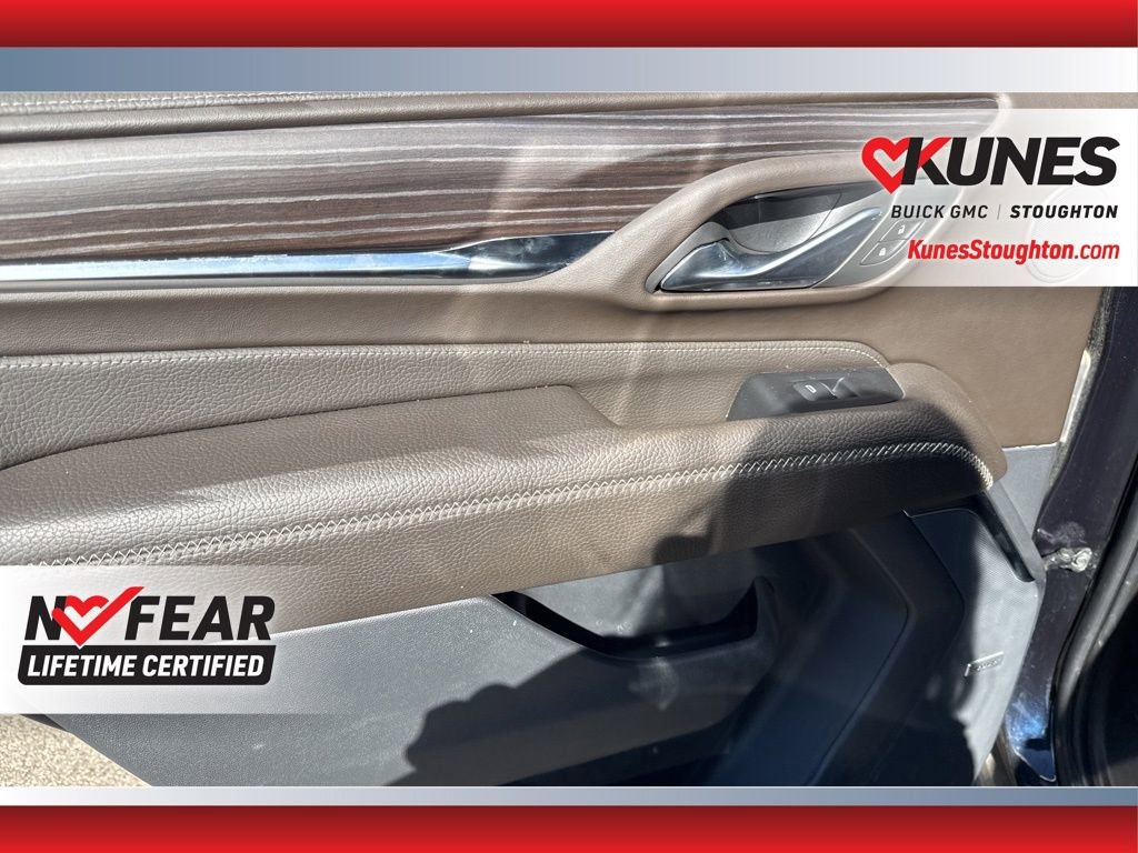 Used 2024 GMC Yukon Denali w/ Denali Reserve Package image 38