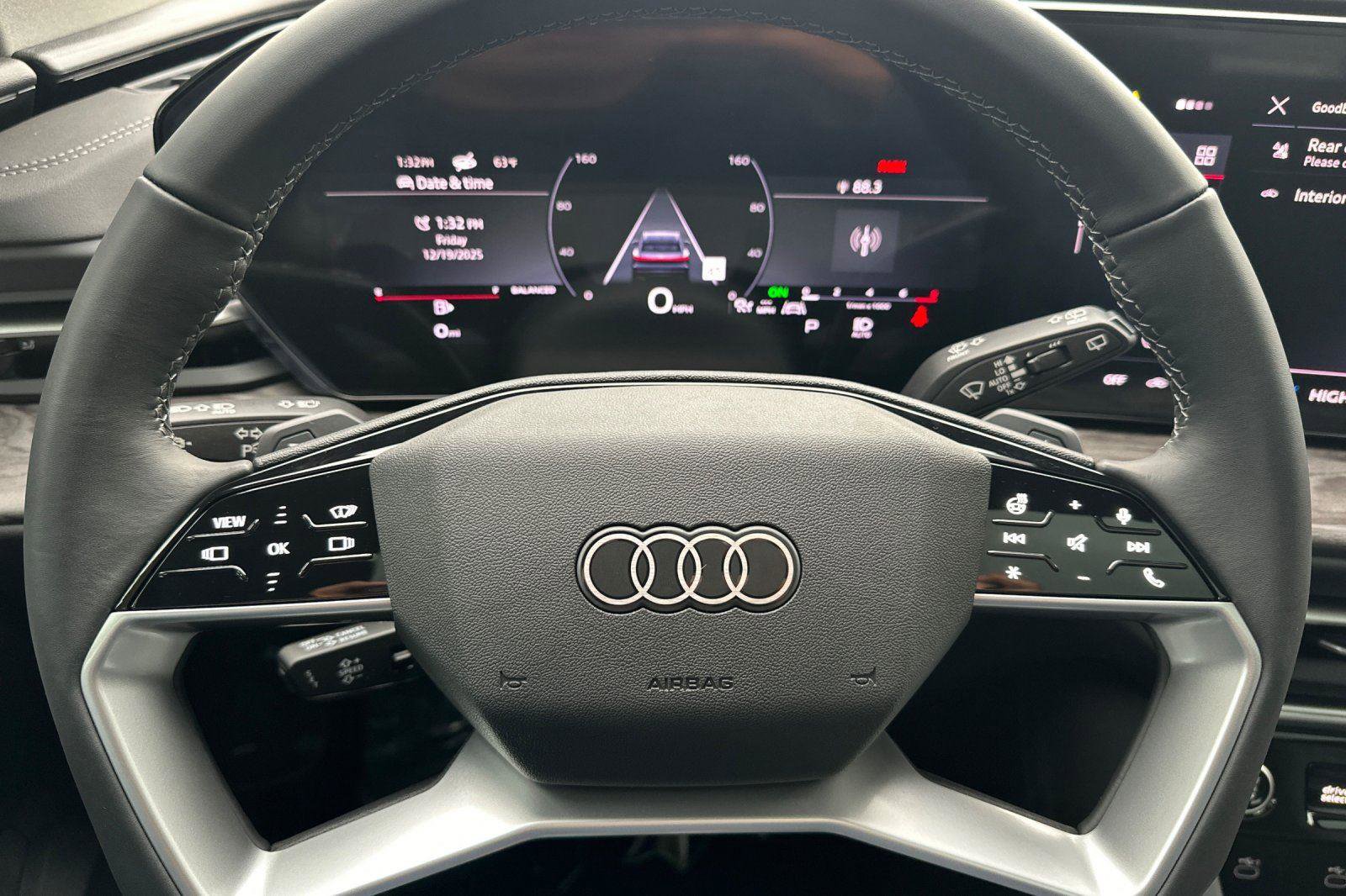 New 2025 Audi Q5 Premium Plus image 23