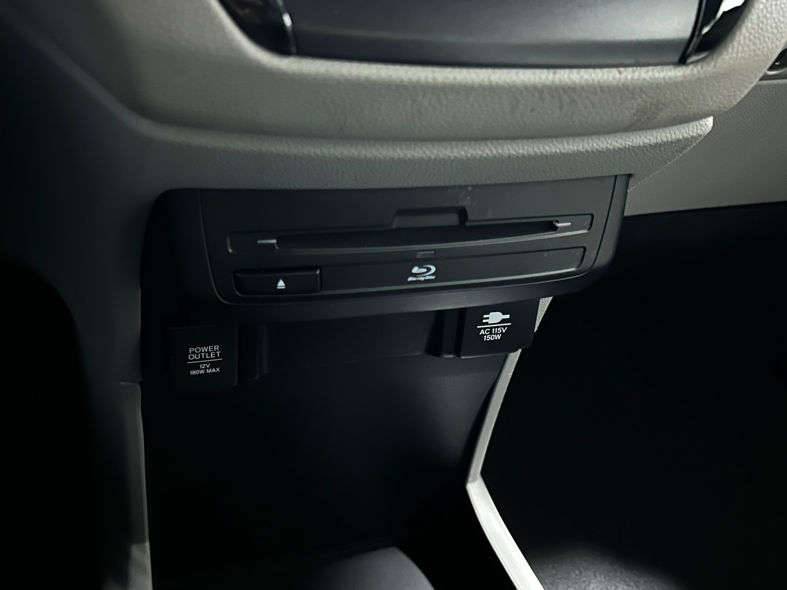 Used 2019 Honda Odyssey Elite image 12