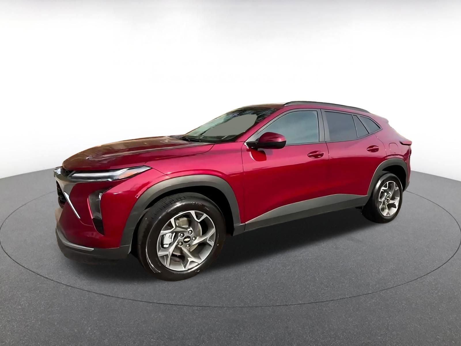 Used 2025 Chevrolet Trax LT w/ LT Convenience Package image 8