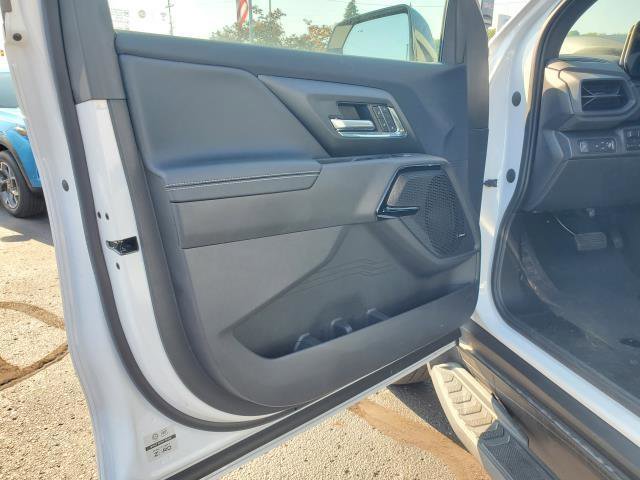 New 2025 Chevrolet Silverado EV LT AWD/4WD image 6