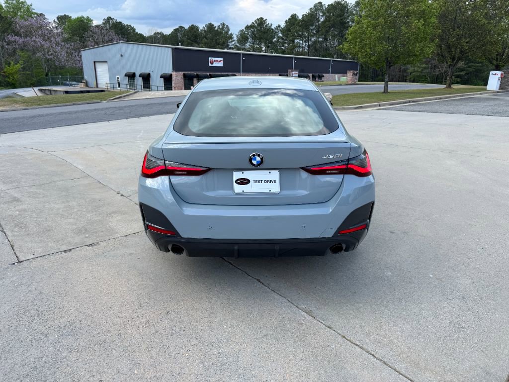 Used 2022 BMW 430i Gran Coupe w/ M Sport Package RWD image 4