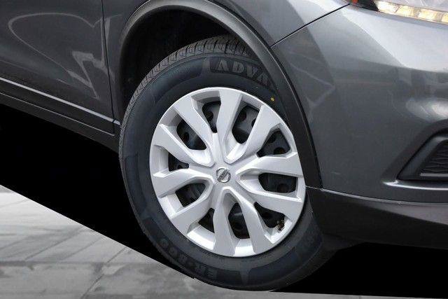 Used 2016 Nissan Rogue S AWD/4WD image 3