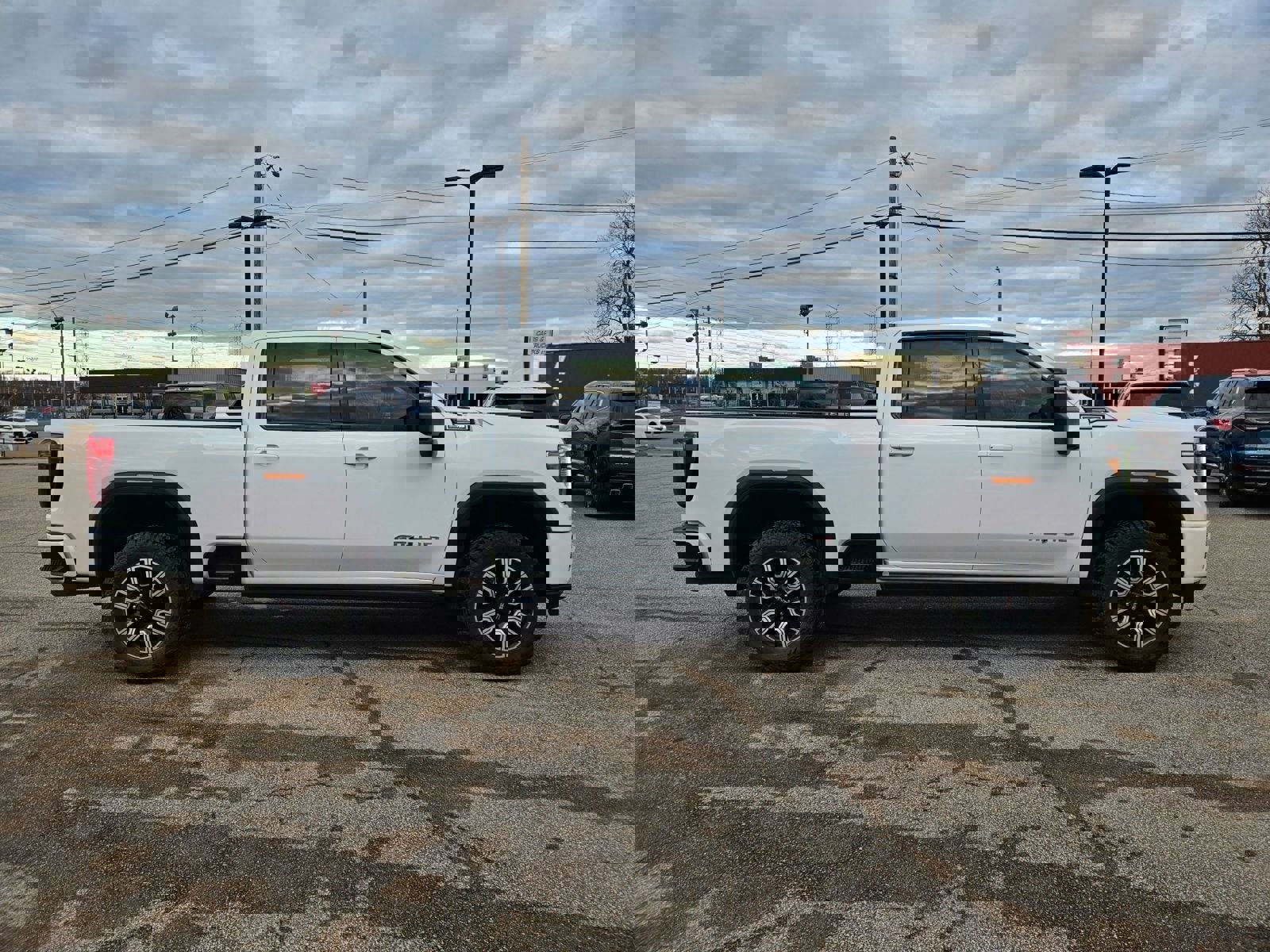 Used 2021 GMC Sierra 2500 AT4 w/ AT4 Premium Plus Package image 41