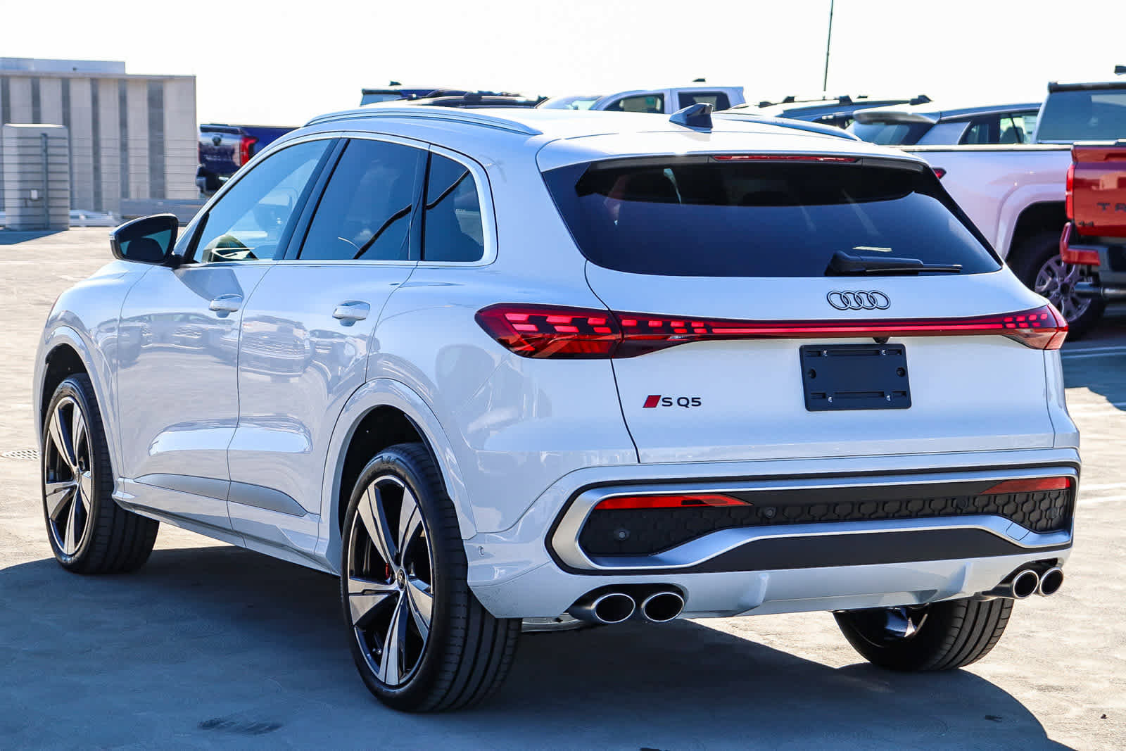 New 2025 Audi SQ5 Premium Plus image 6